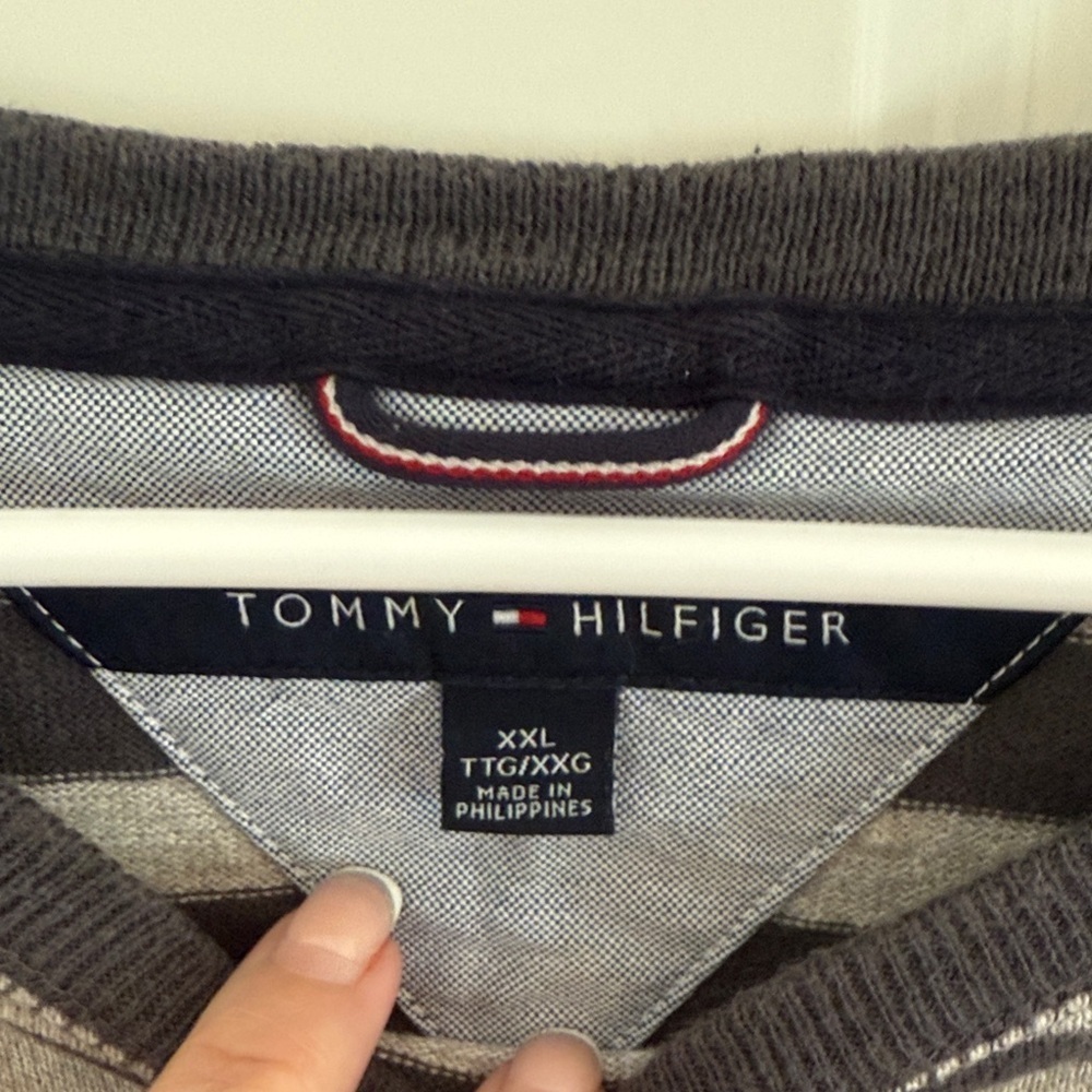 Y2K Tommy Hilfiger Charcoal and Light Gray Striped Long Sleeve Shirt XXL Tall - Picture 5 of 7